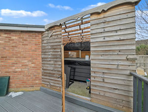 Photo 17- click for photo gallery